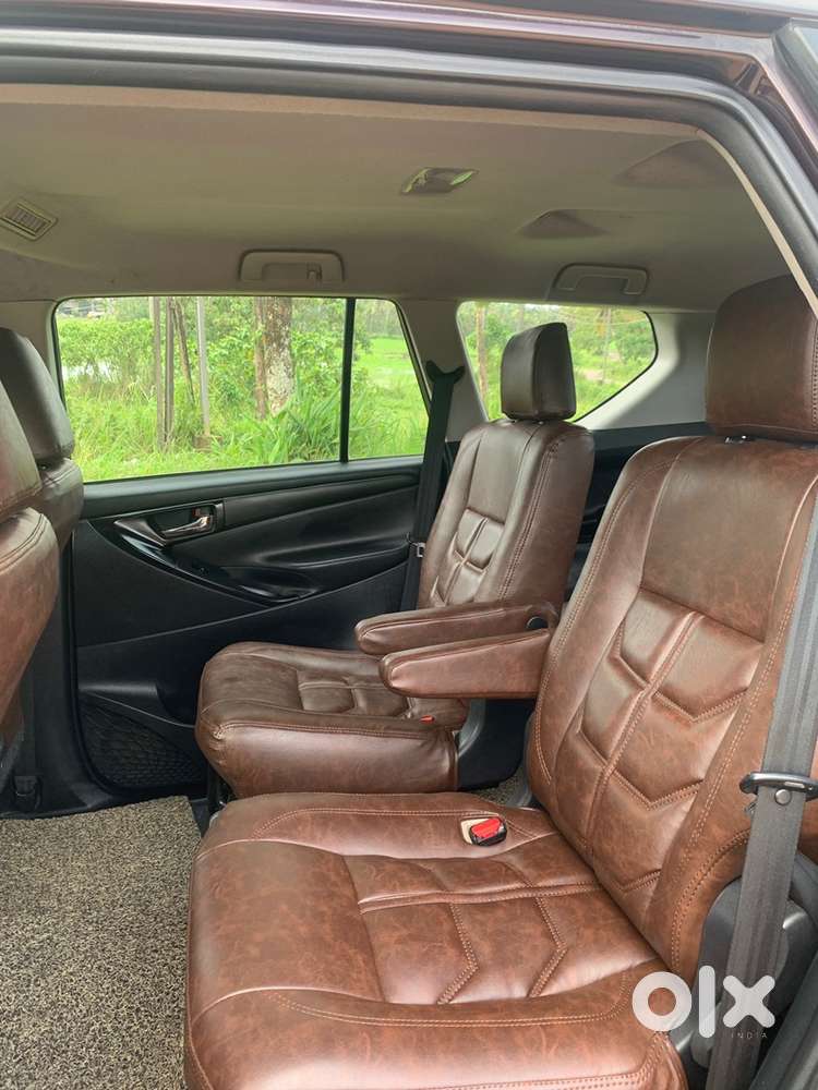 Toyota Innova Crysta 2017 Diesel Well Maintained