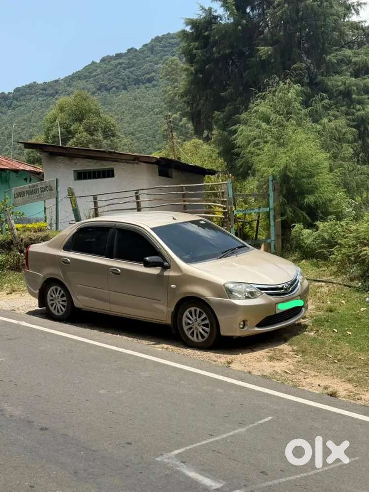 Toyota Etios 2011 Petrol Well Maintained