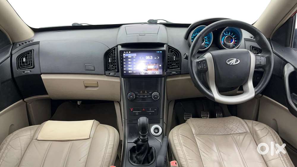 Mahindra Xuv500 2.2 W10, 2015, Diesel