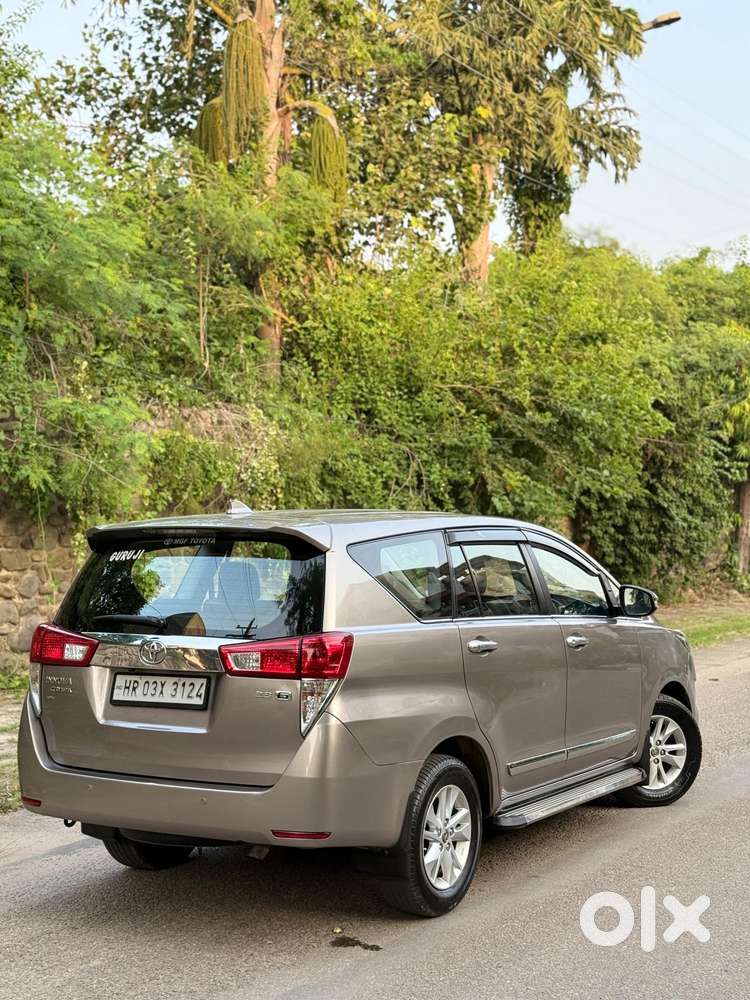Toyota Innova Crysta 2.8 Gx At 8s, 2018, Diesel