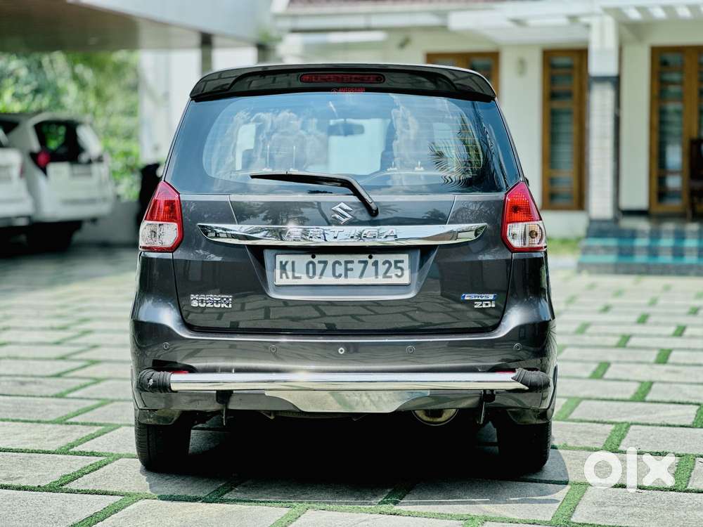 Maruti Suzuki Ertiga Shvs Zdi Plus, 2016, Diesel