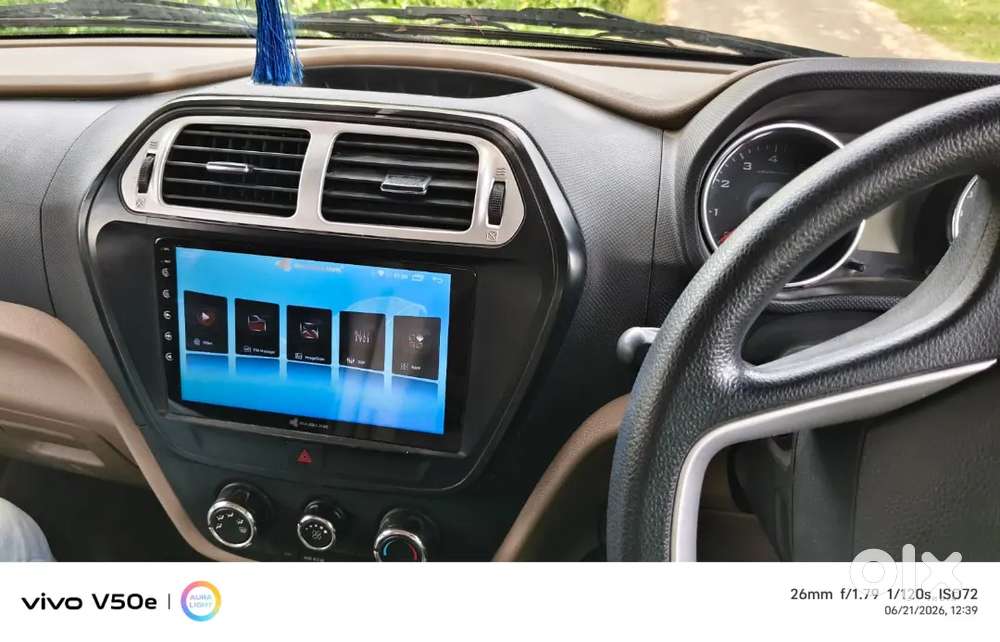 Mahindra Tuv 300 2016