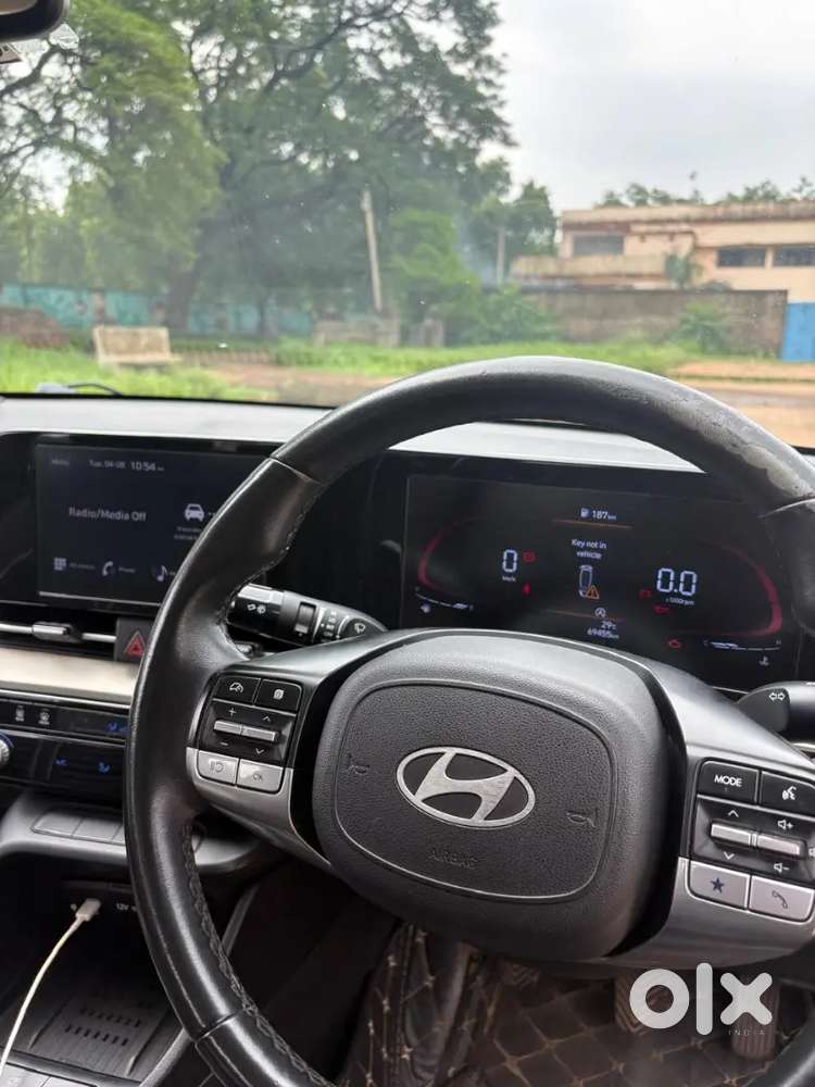 Hyundai Verna 2023 Sx Manual Petrol