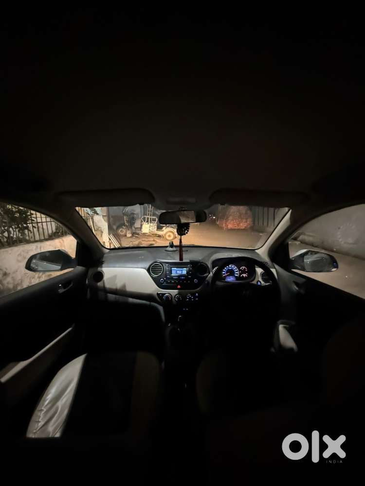 Hyundai Grand I10 Sportz 2016