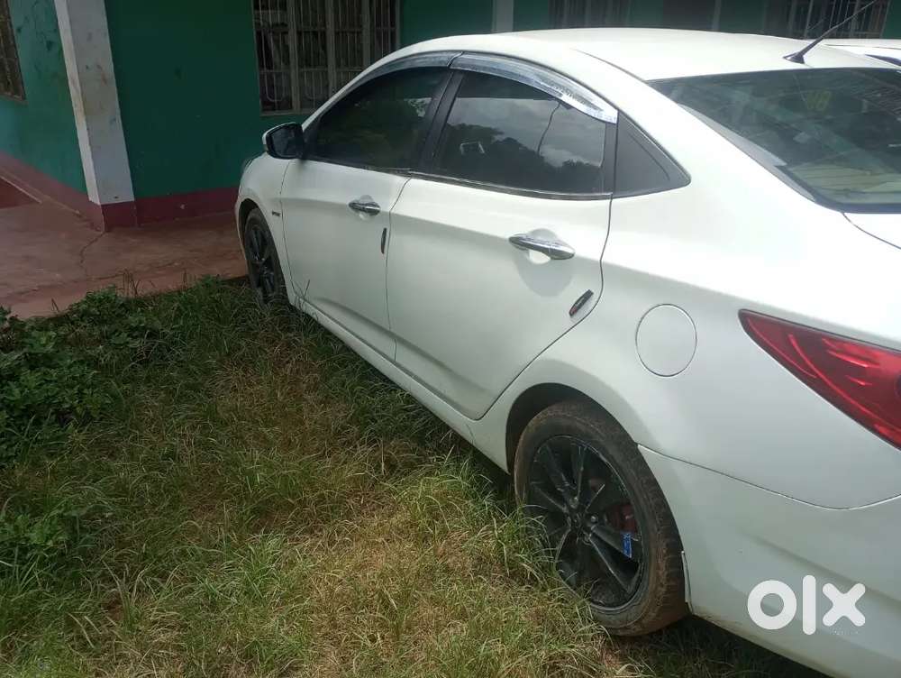 Hyundai Verna 1.6 Sx 2011
