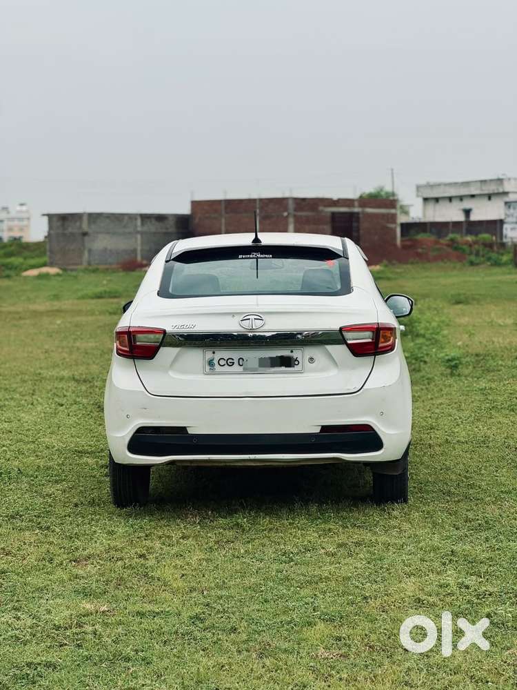 Tata Tigor, 2018, Petrol
