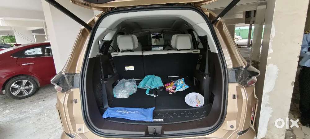 Tata Safari Accomplished Plus 2025