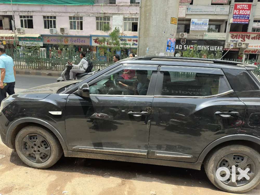 Mahindra Xuv300 Turbosport 2023 Diesel Well Maintained W6sunroof