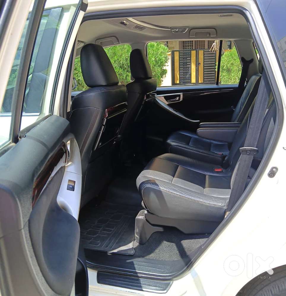 Toyota Innova Crysta 2.4 Z 7 Str, 2018, Diesel