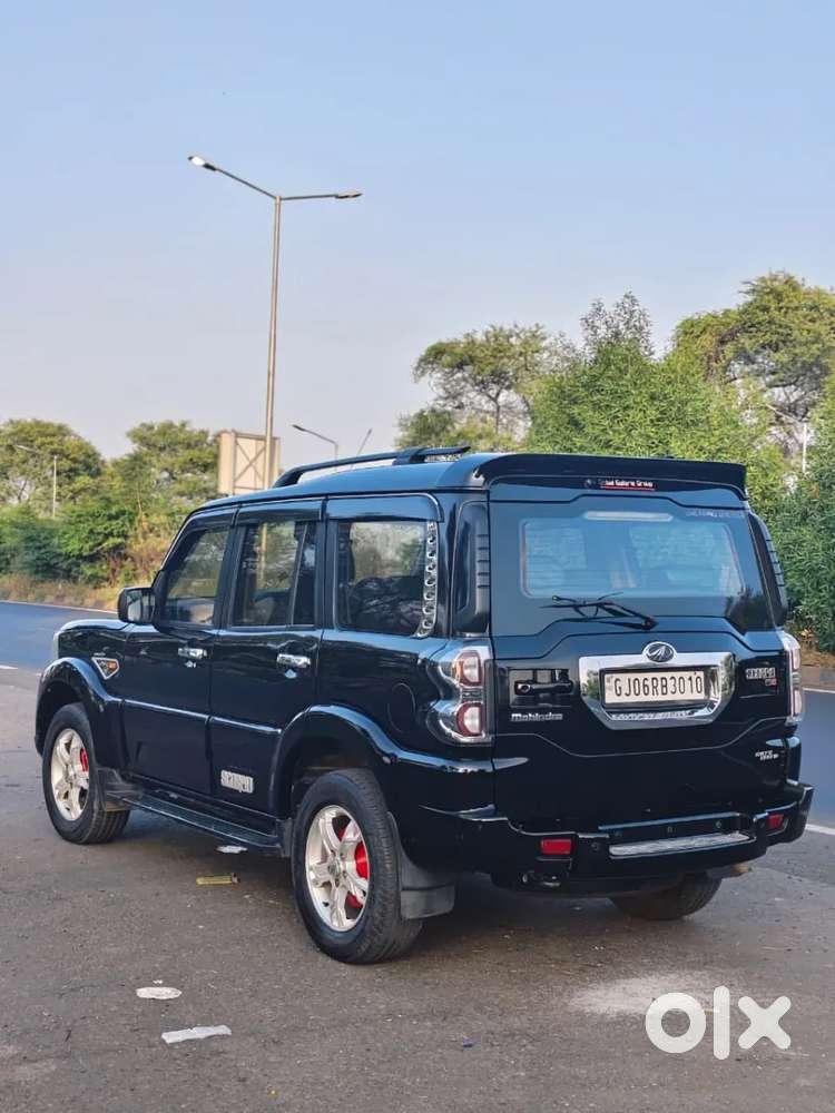 Mahindra Scorpio S10 4wd, 2015, Diesel