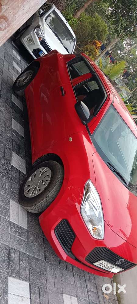 Maruti Suzuki Swift Lxi Optional-o, 2018, Petrol