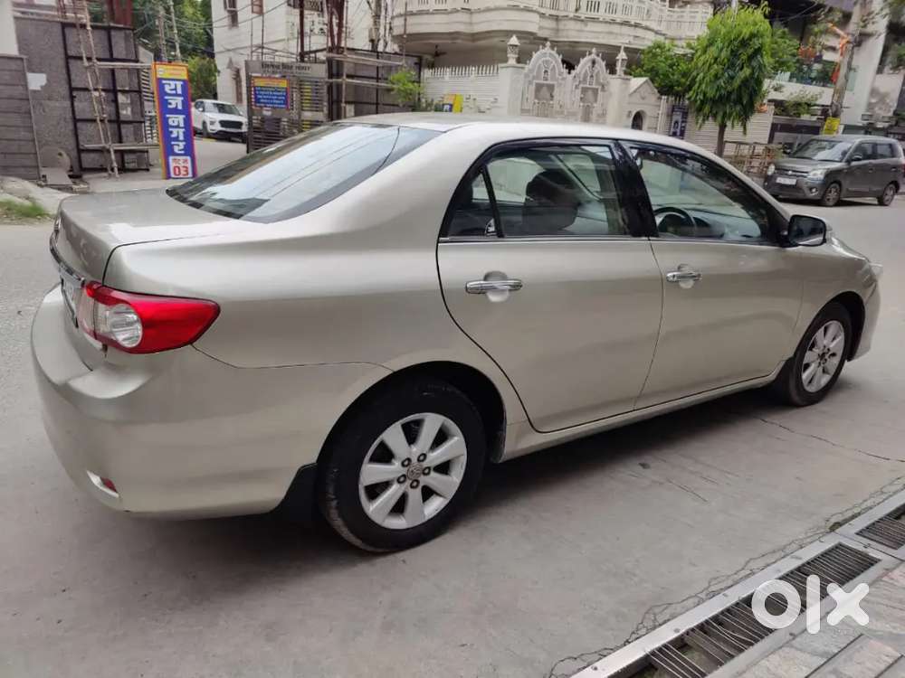 Toyota Corolla Altis 2012 Model Limited Editions