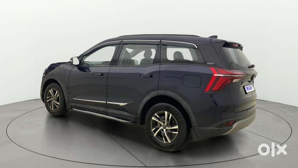 Mahindra Xuv700 2.0 Ax 5 Petrol At Str, 2023, Petrol