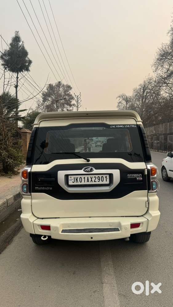 Mahindra Scorpio S8 2015 Diesel
