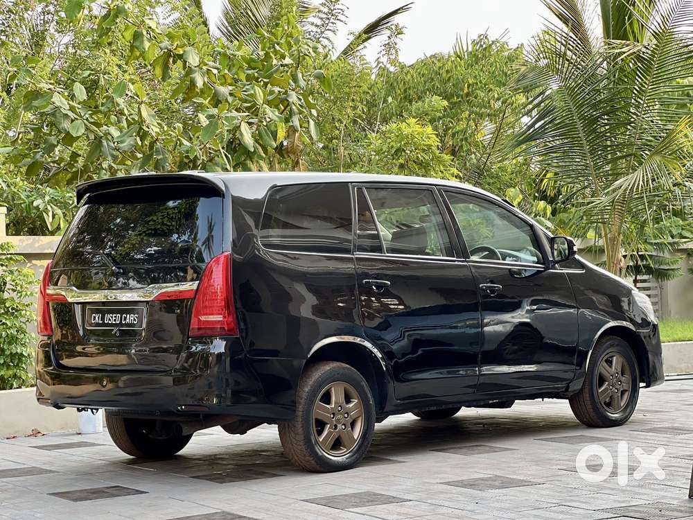 Toyota Innova 2004-2011 2.5 E, 2008, Diesel