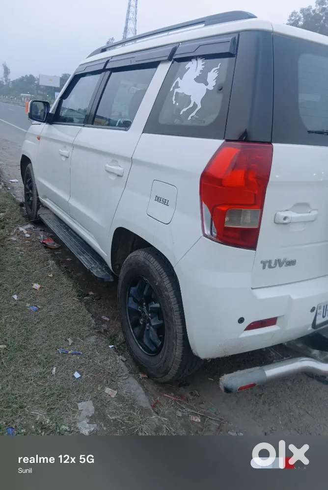 Only Serious Buyer Mahindra Tuv 300 2016 Diesel Amt