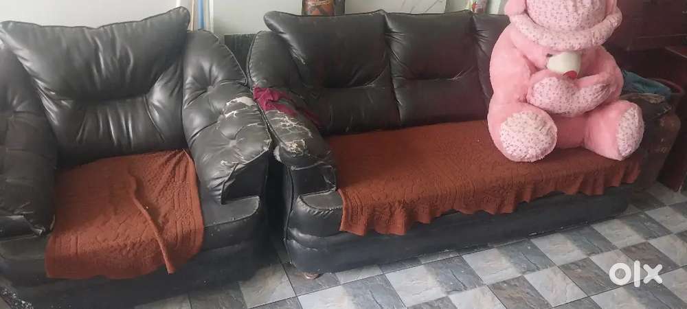 Durian Sofa 5 seater
