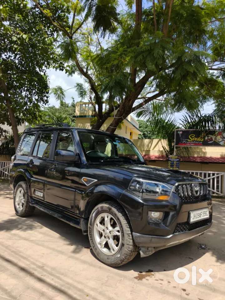 Mahindra Scorpio, 2017, Diesel
