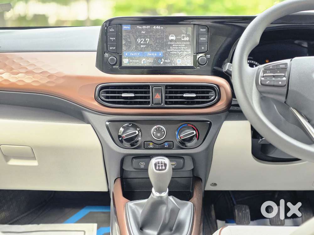 Hyundai Aura 1.2 Sx Cng, 2024, Cng & Hybrids