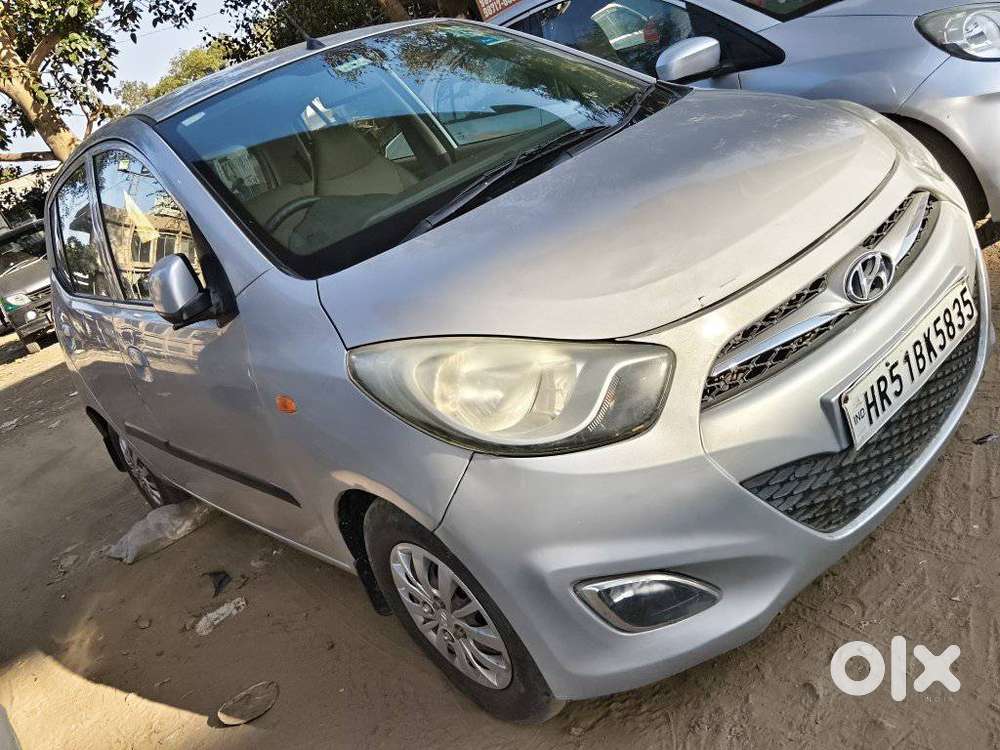 Hyundai I10 Sportz, 2016, Petrol