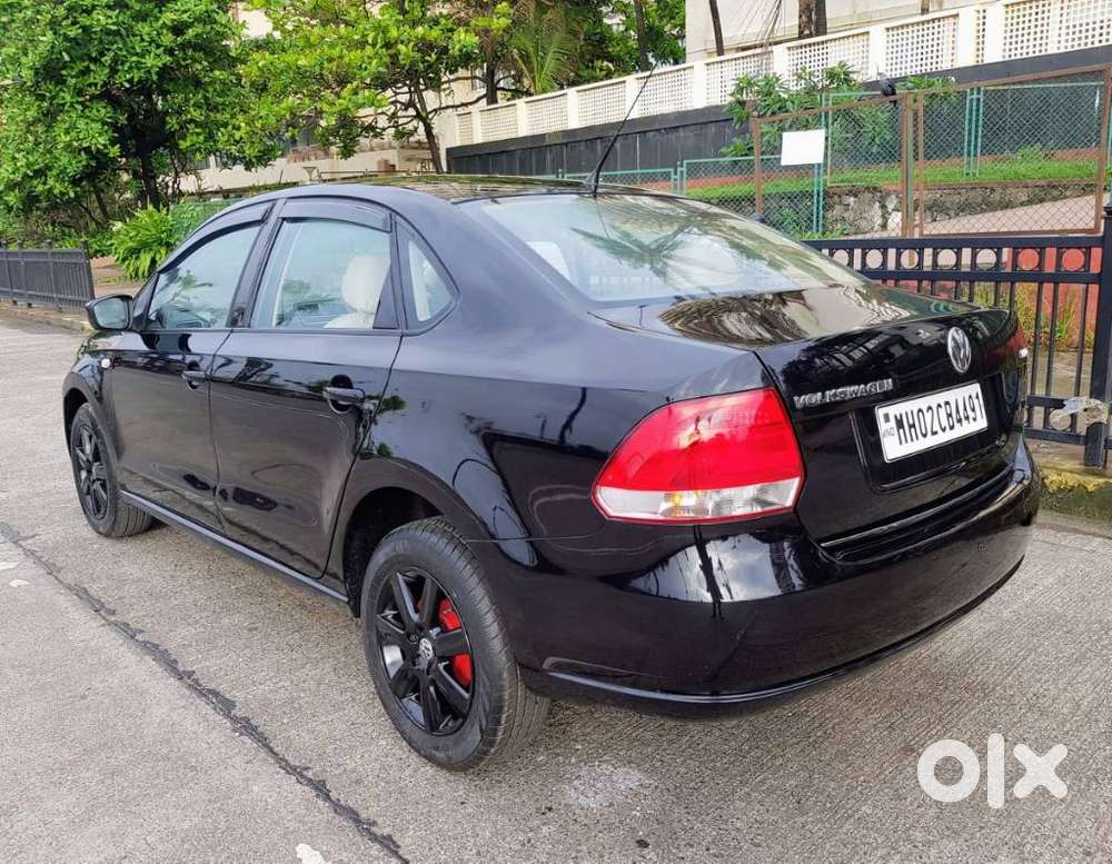 Volkswagen Vento 2010-2013 Petrol Highline, 2011, Petrol
