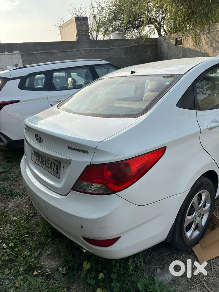 Hyundai Fluidic Verna 2011 Diesel Good Condition