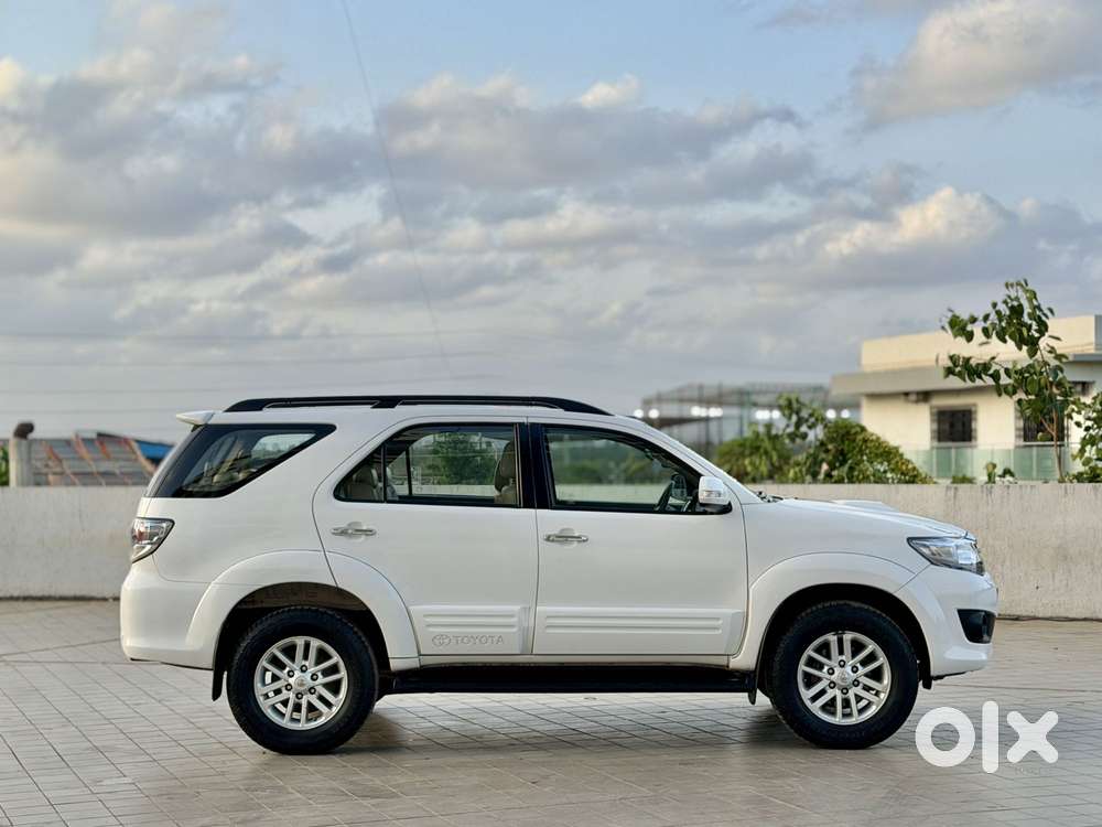 Toyota Fortuner 2011-2016 4x2 4 Speed At, 2014, Diesel
