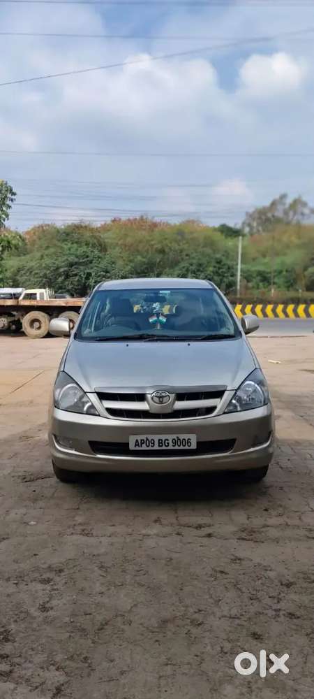 Toyota Innova 2010 Petrol Manual 200000 Km