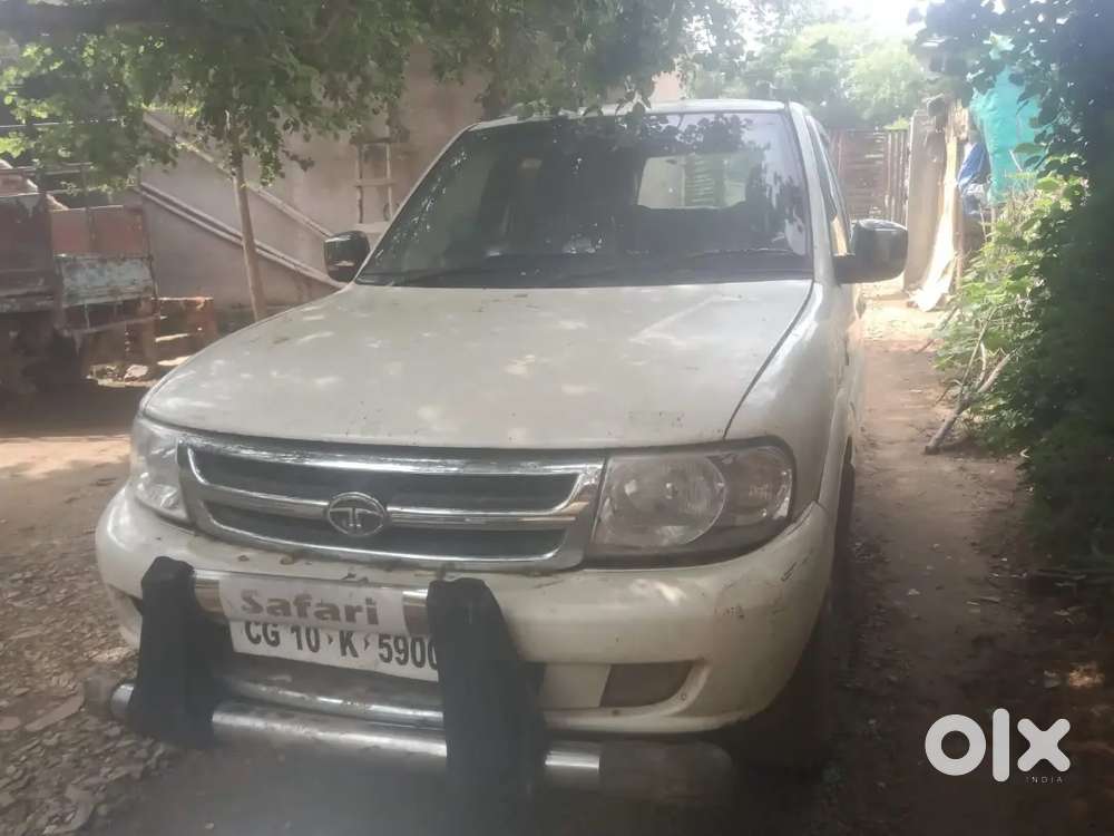Tata Safari