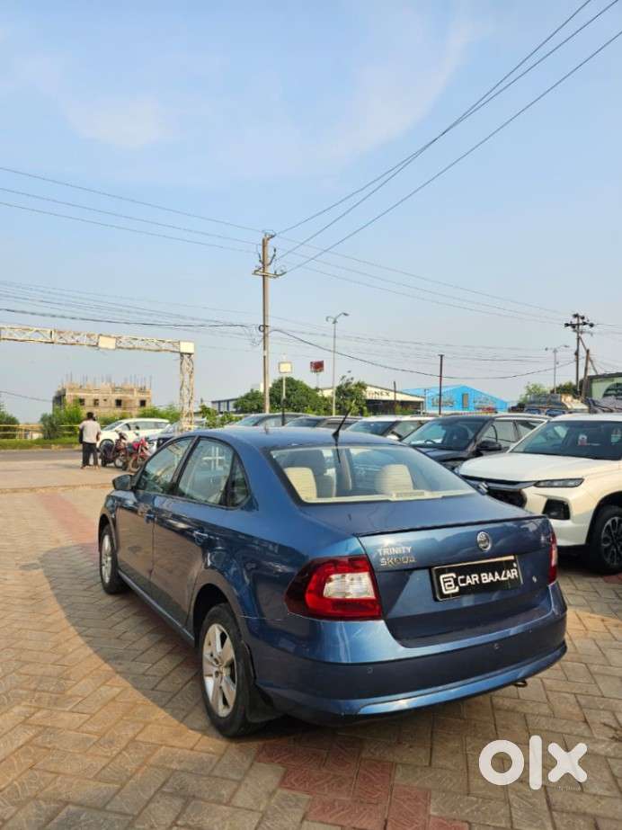Skoda Rapid Elegance 1.6 Mpfi Mt, 2017, Petrol