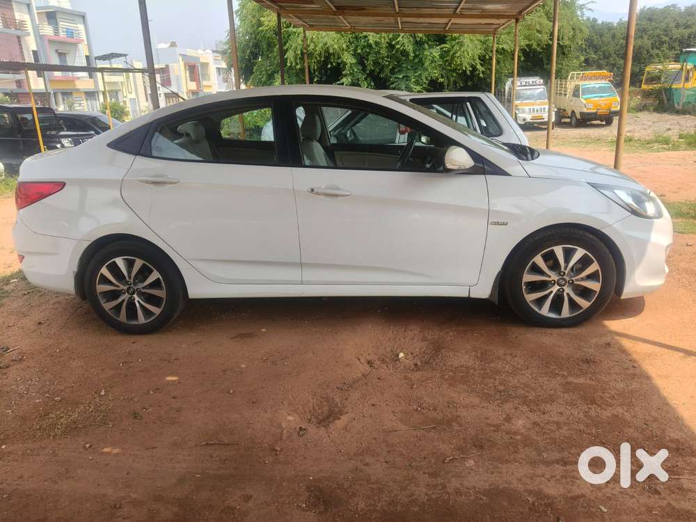 Hyundai Fluidic Verna 1.6 Crdi Sx, 2013, Diesel