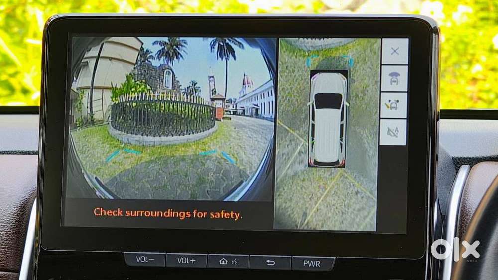 Toyota Innova Hycross 2.0 Vx (o) Hybrid 7 Str, 2024, Petrol