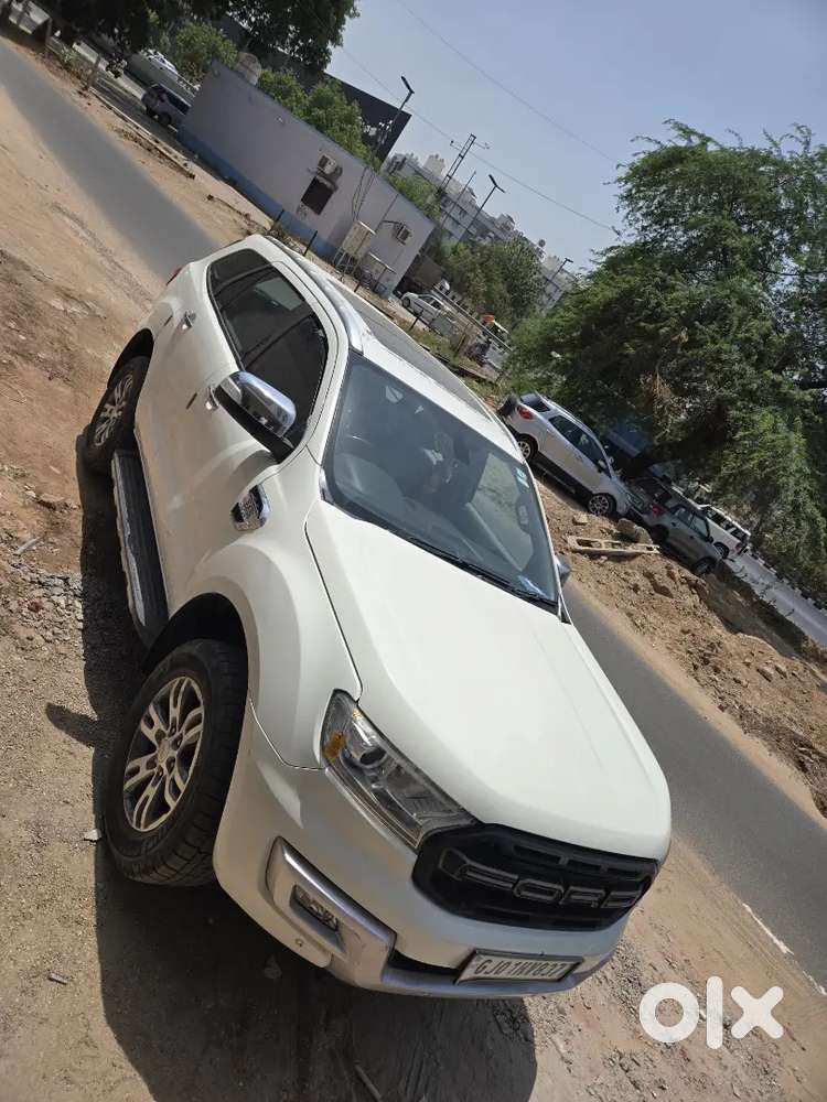 Ford Endeavour 2018 Diesel 222000 Km Driven