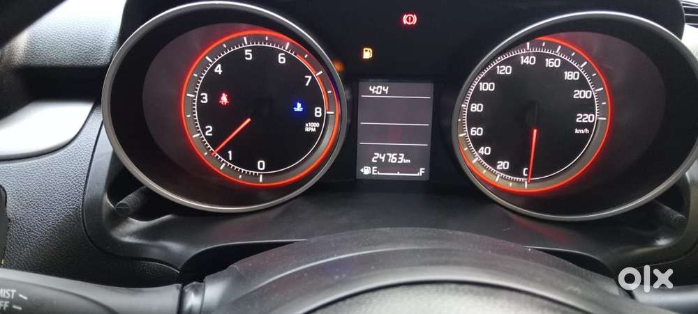 Maruti Suzuki New-gen Swift Vxi, 2023, Petrol