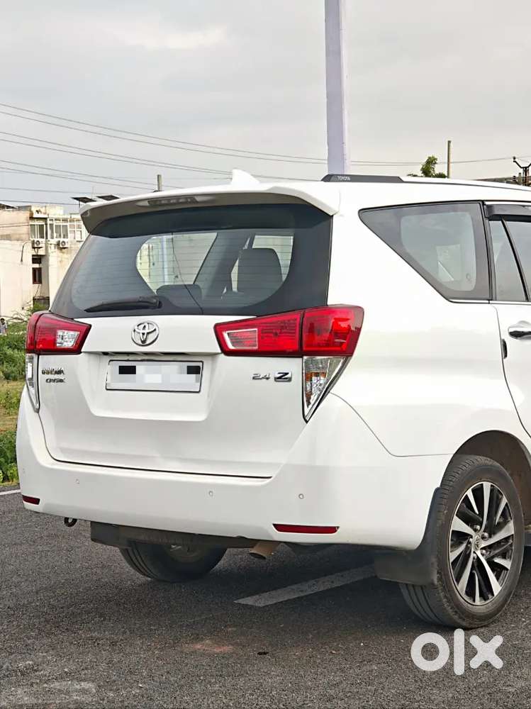 Toyota Innova Crysta 2.4 Z Diesel Manual 2024