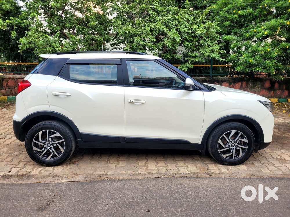 Mahindra Xuv300 W8 Amt Diesel, 2022, Diesel