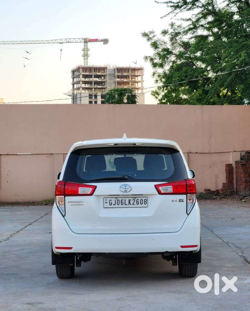 Toyota Innova 2.5 Gx 8 Str Bs-iii, 2018, Diesel