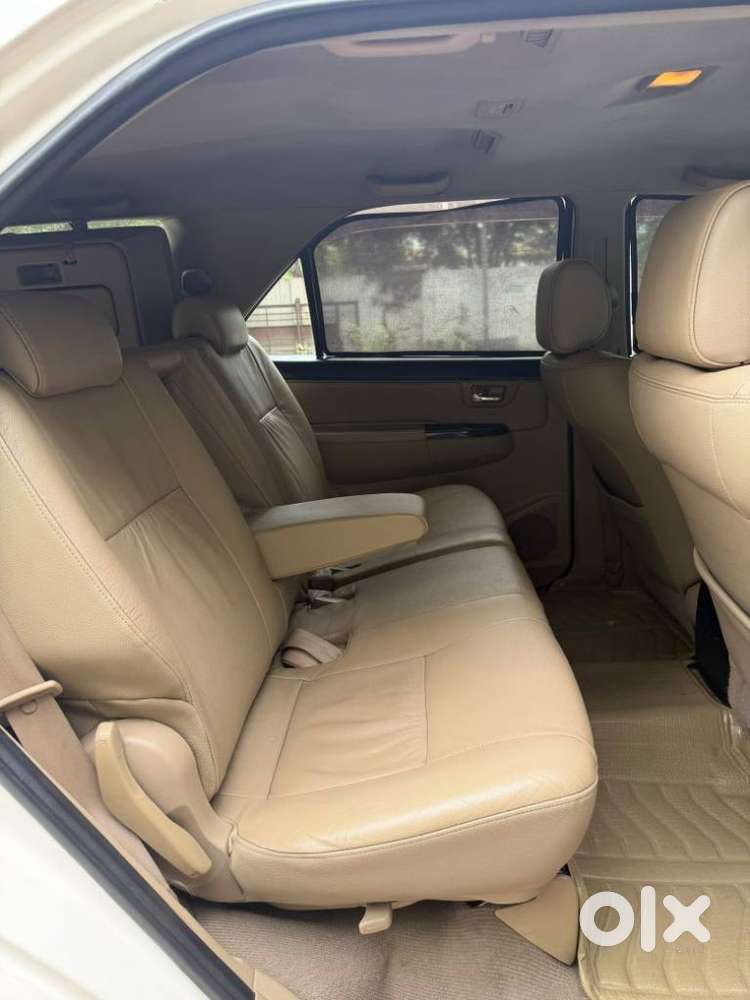 Toyota Fortuner 3.0 4x2 Automatic, 2015, Diesel