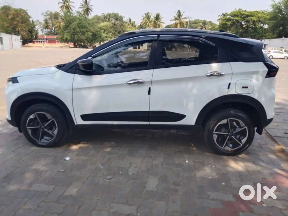 Tata Nexon 2024 Diesel 24900 Km Driven
