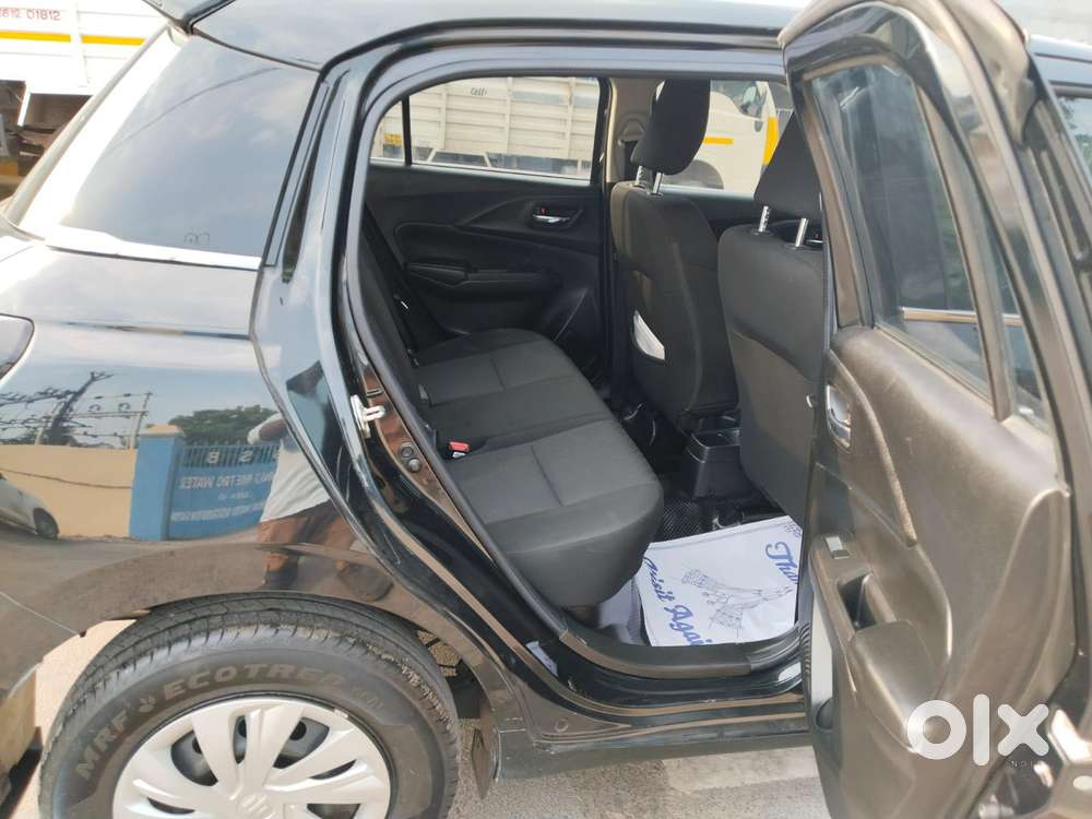 Maruti Suzuki Swift Vxi Ags, 2025, Petrol