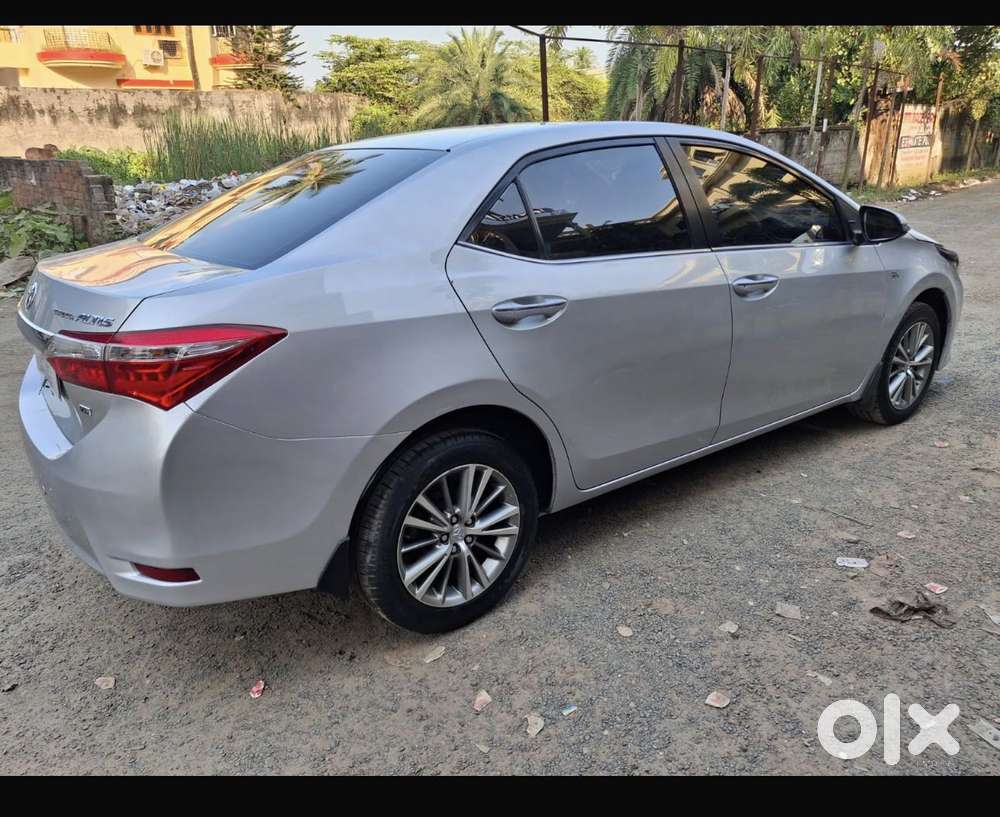 Toyota Corolla Altis 2013-2017 Vl At, 2016, Petrol