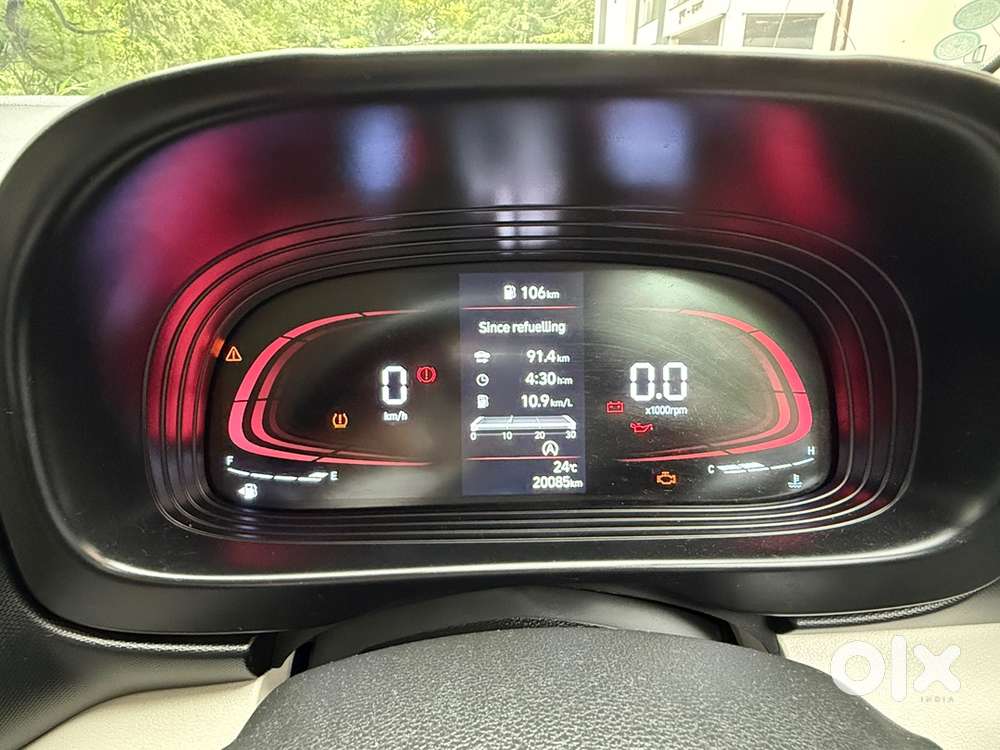 Hyundai Venue Petrol Manual 2023
