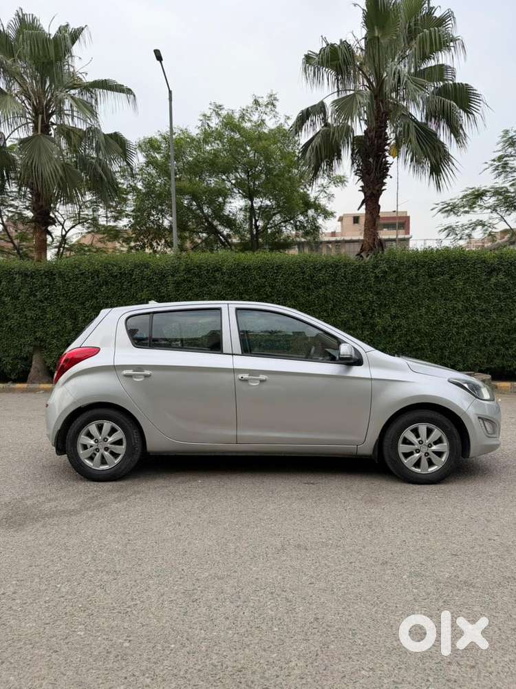 Hyundai I20 1.2 Spotz, 2013, Cng & Hybrids