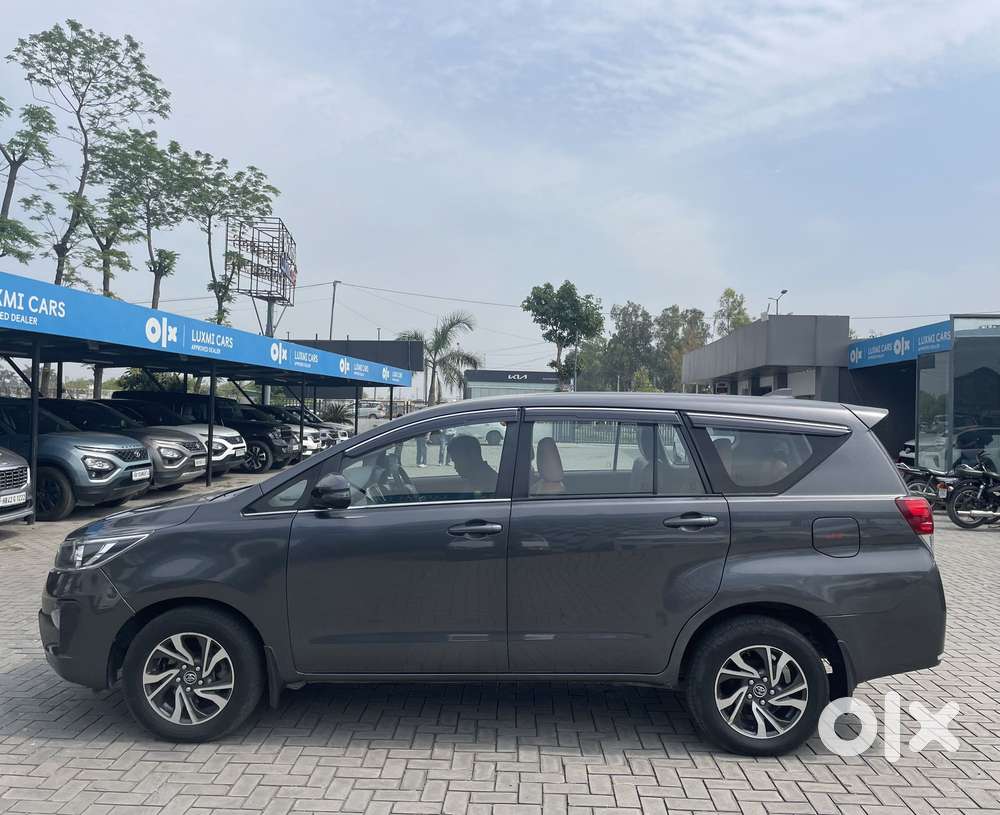 Toyota Innova Crysta [2020-ongoing] 2.4 Gx At 7 Str, 2021, Diesel