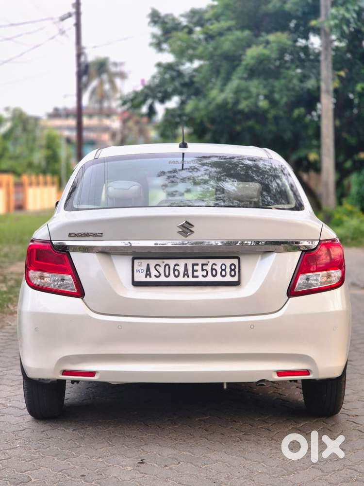 Maruti Suzuki Dzire 1.2 Vxi, 2021, Petrol