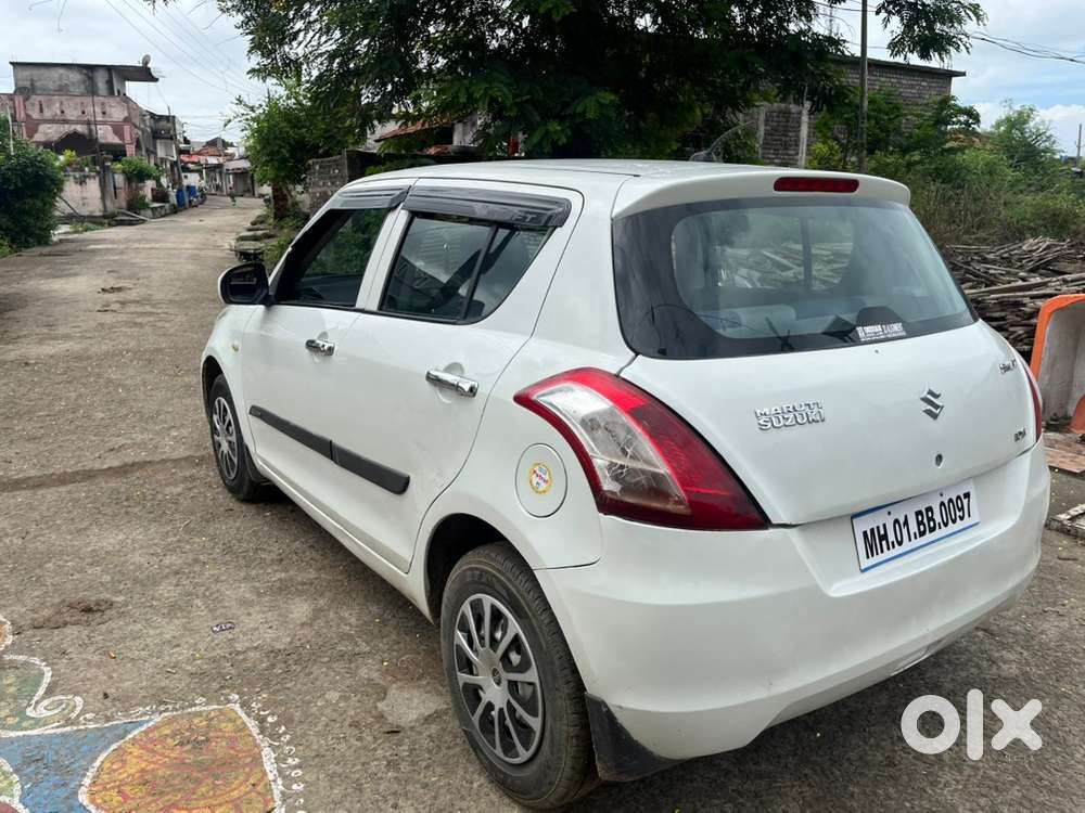 Maruti Suzuki Swift 2011 Petrol Manual