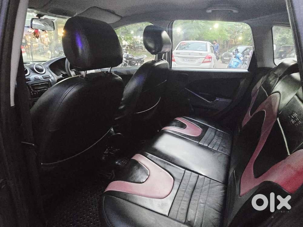 Ford Figo 1.2p Titanium Opt Mt, 2015, Petrol