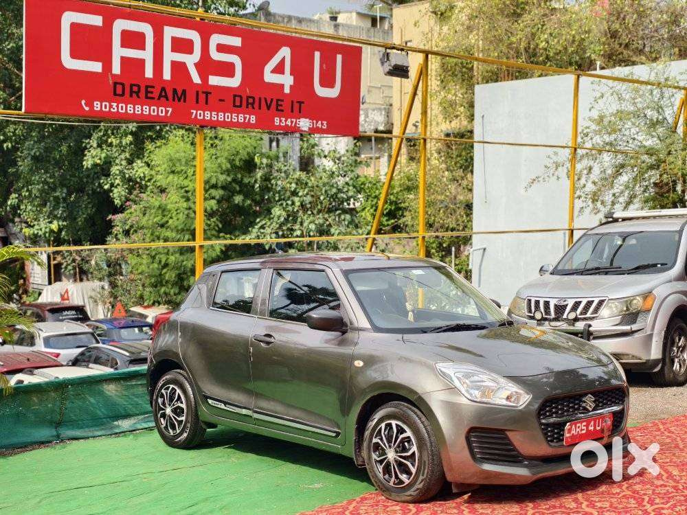 Maruti Suzuki Swift 1.2 Lxi (o), 2022, Petrol