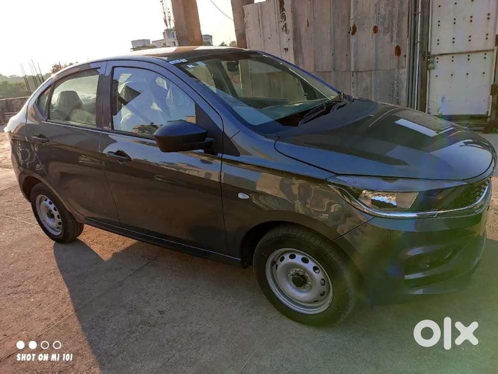 New Car H Srf 5000 Km Hi Chlii H.. Like New Car.