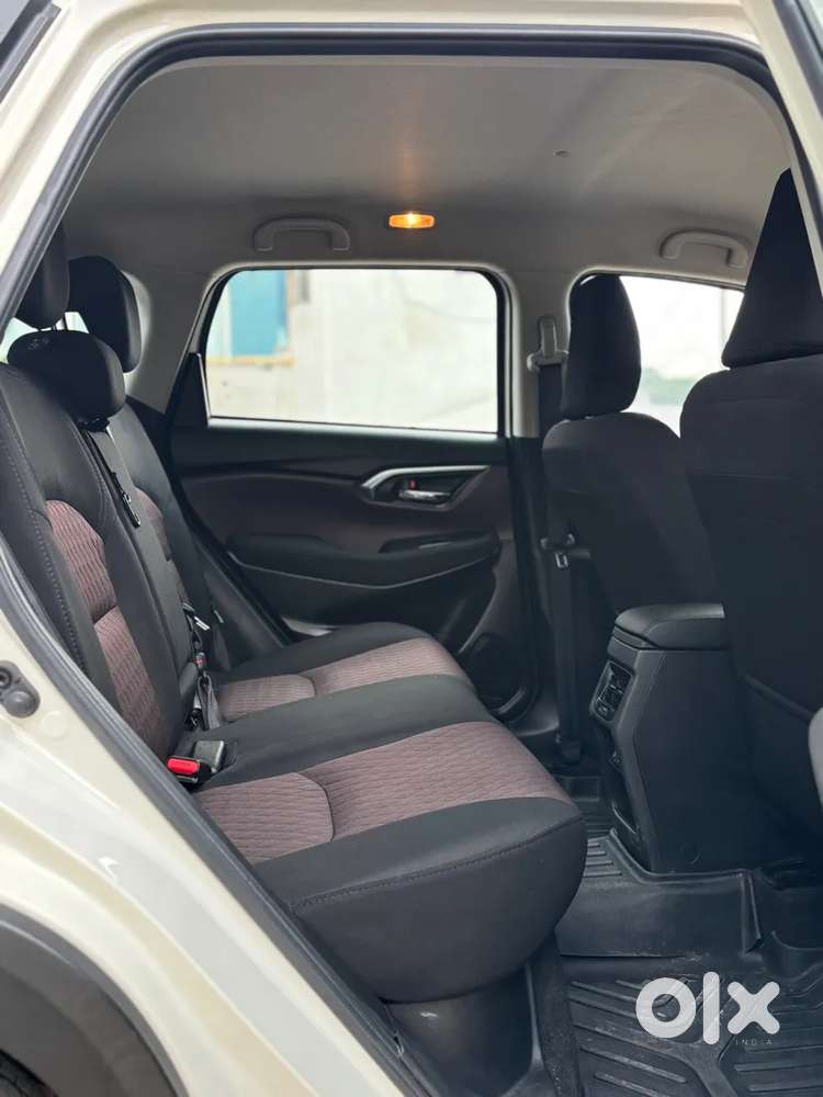 Maruti Suzuki Grand Vitara 1.5 Delta Smart Hybrid, 2024, Petrol